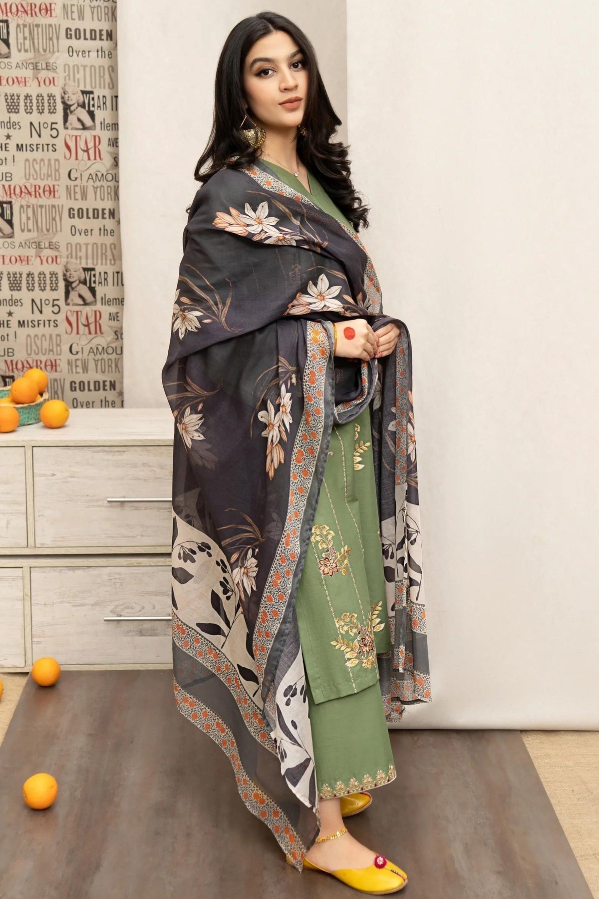 LAWN 3PC EMB  WITH DIGITAL PRINTED SHAWL AD-092