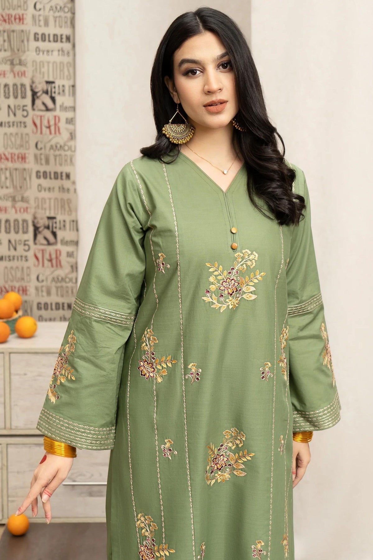 LAWN 3PC EMB  WITH DIGITAL PRINTED SHAWL AD-092